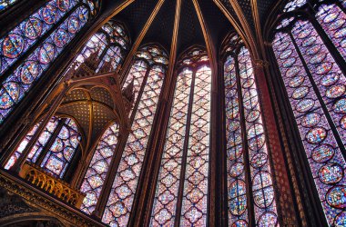 Sainte Chapelle 'in lekeli camları