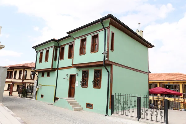Antiguo edificio en la ciudad de Eskisehir — Foto de Stock