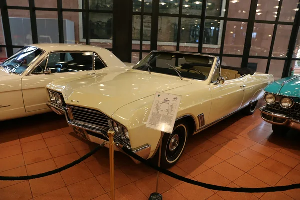 1967 Buick Skylark Convertible — Foto de Stock