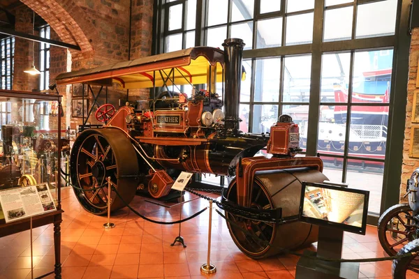 Rouleau à vapeur John Fowler Co. — Photo