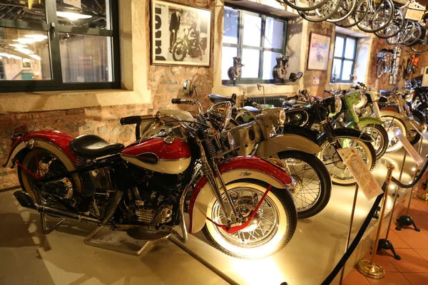 Classic motorcycles in Koc Museum — Stock Photo, Image