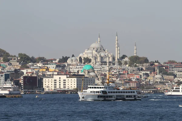 Mesquita Suleymaniye na cidade de Istambul — Fotografia de Stock