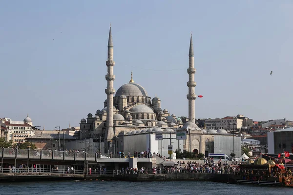 Nuova moschea di Eminonu a Istanbul — Foto Stock