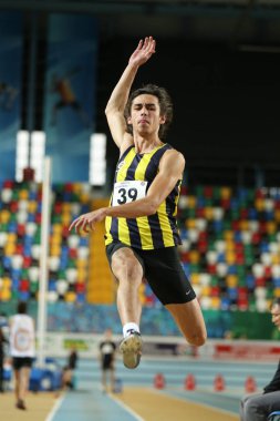 Olimpiyat eşik kapalı yarışmalar