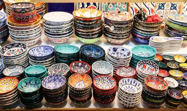 Turkish Ceramics in Grand Bazaar — Stock Photo, Image