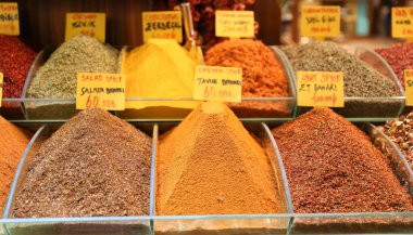 Baharat yığını