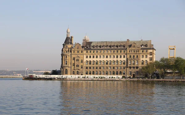 Haydarpasa vlakového nádraží ve městě istanbul — Stock fotografie