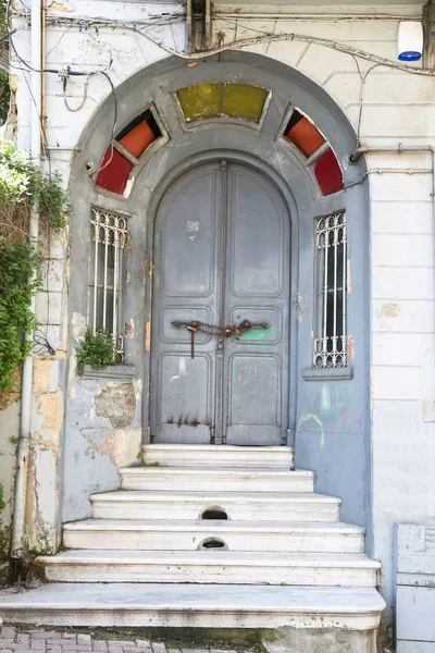 Stary budynek w dzielnicy Fener, Istanbul — Zdjęcie stockowe