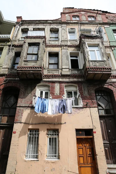 バラト地区、イスタンブールの古い建物 — ストック写真