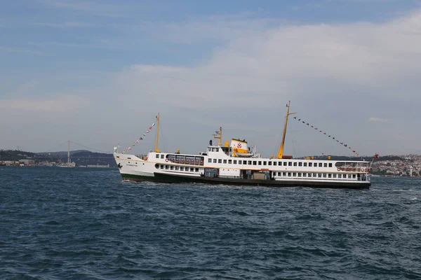 Ferry em Istambul — Fotografia de Stock