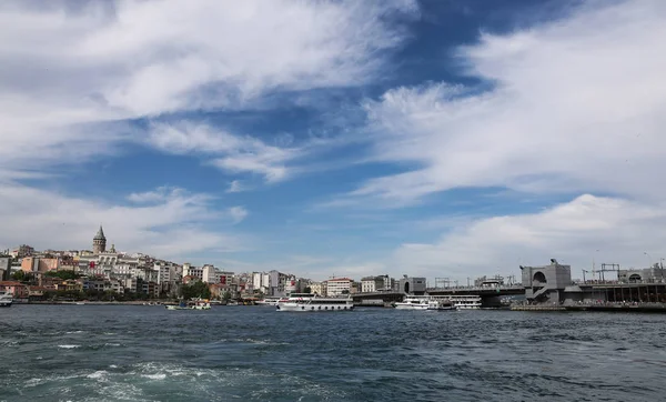 Ponte di Galata e Torre di Galato a Istanbul — Foto Stock