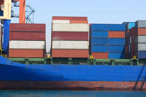 Container Ship in port — Stock Photo, Image