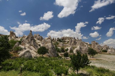 Kapadokya 'daki kaya oluşumları, hindi