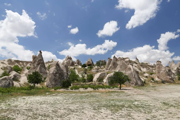 Скельні утворення в Каппадокії, Туреччина — стокове фото