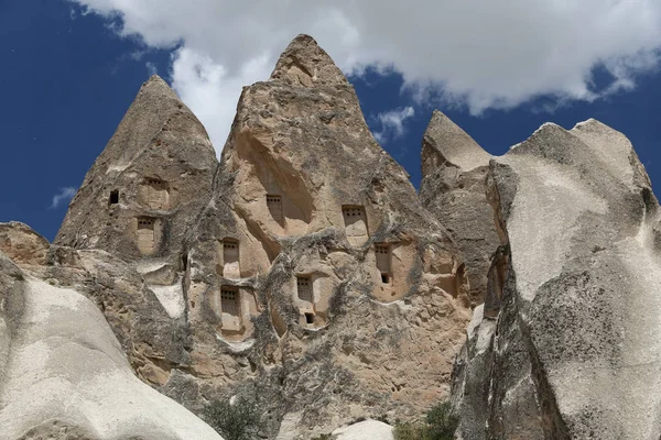 Formaciones rocosas en Capadocia — Foto de Stock