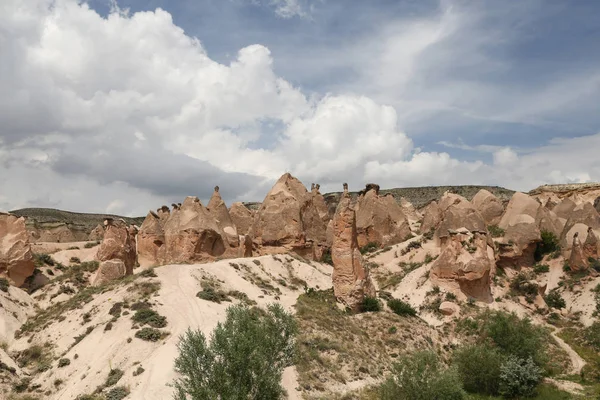 Formaciones rupestres en Devrent Valley, Capadocia — Foto de Stock