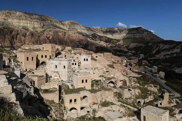 Domy w wiosce Cavusin, Cappadocia — Zdjęcie stockowe