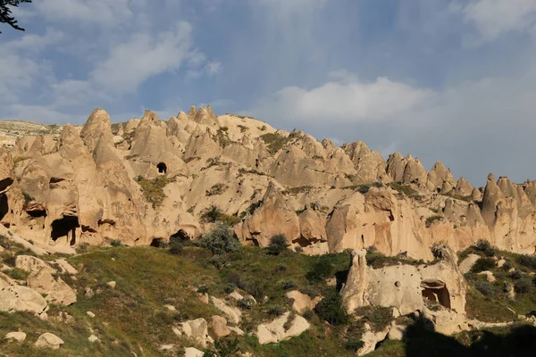 Formaciones rupestres en Zelve Valley, Capadocia — Foto de Stock