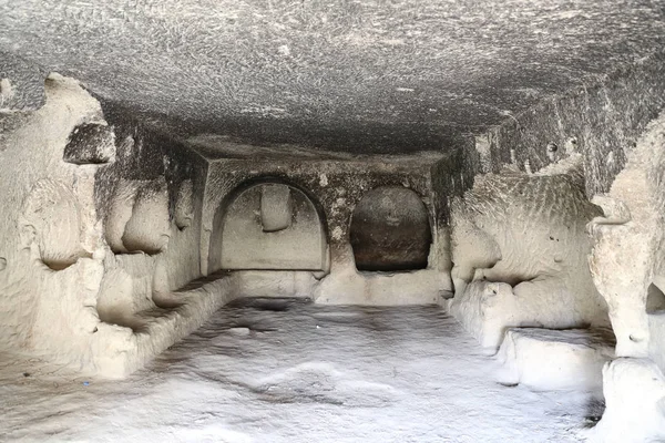 Kapadokya odasında el oyma