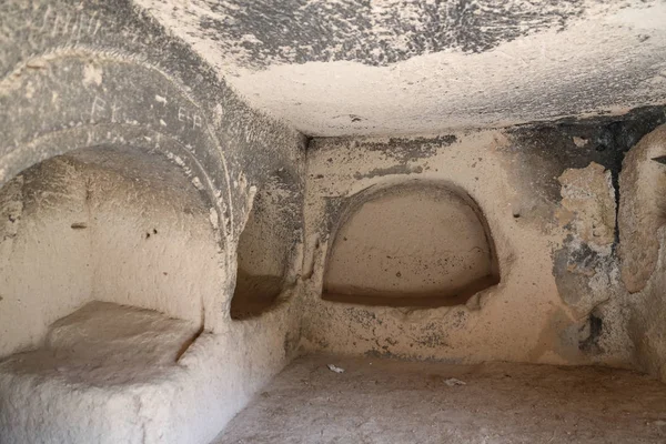 Kapadokya odasında el oyma