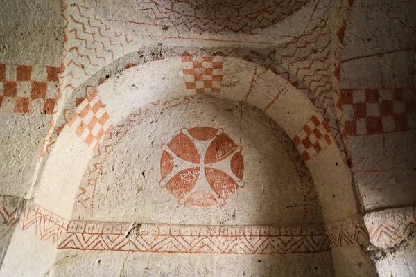 Pinturas antiguas en una iglesia de la cueva, Capadocia, Turquía — Foto de Stock