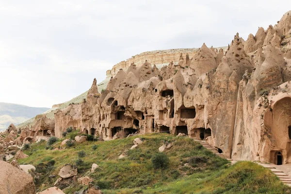 Kaya oluşumları Zelve Vadisi, Cappadocia