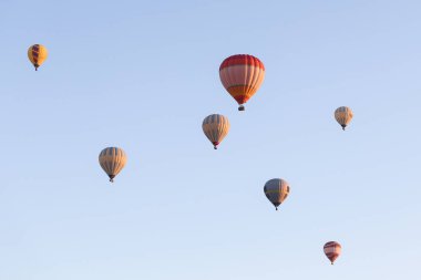 Sıcak hava balonları bitti Göreme şehir
