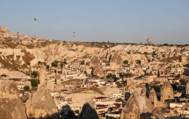 Sıcak hava balonları bitti Göreme şehir