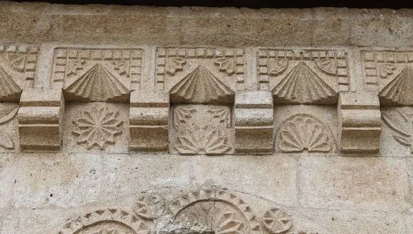 Decoración de un edificio en la ciudad de Avanos, Turquía — Foto de Stock