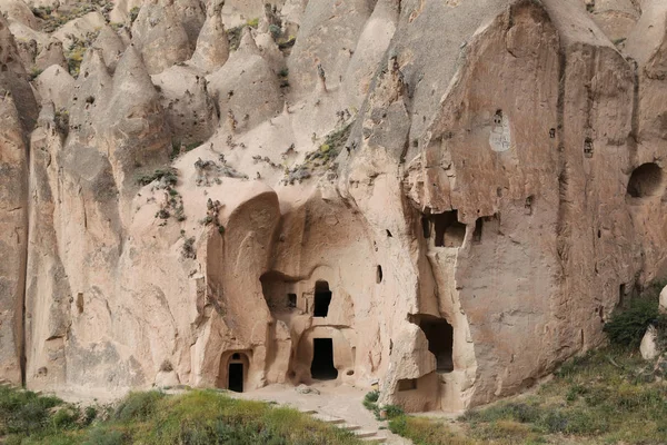 Kaya oluşumları Zelve Vadisi, Cappadocia