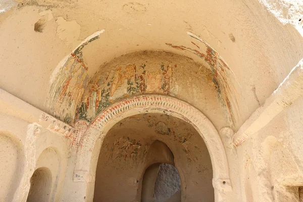 Dentro de una Iglesia Cueva, Capadocia, Turquía —  Fotos de Stock