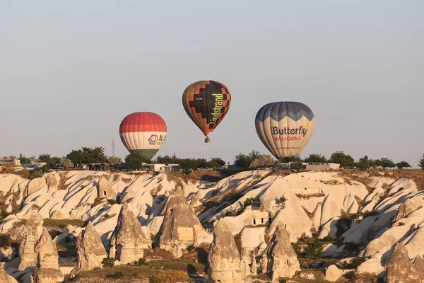 Sıcak hava balonları bitti Göreme şehir