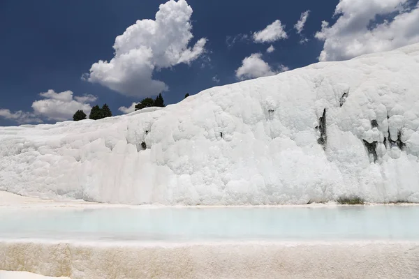 Τραβερτίνες στην Pamukkale — Φωτογραφία Αρχείου