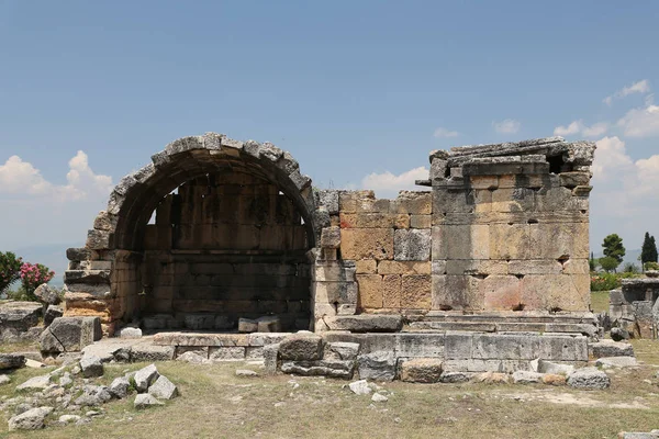 Ruínas em Hierápolis Cidade Antiga, Turquia — Fotografia de Stock