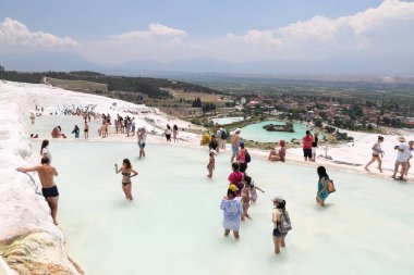 Pamukkale 'de Travertines