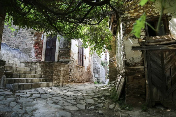 Rua em Sirince Village, Izmir, Turquia — Fotografia de Stock