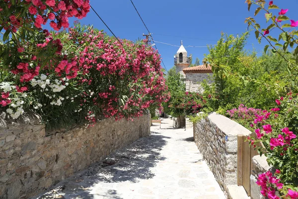 Straat in oud datca, mugla, Turkije — Stockfoto