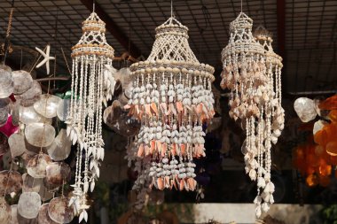 Bodrum'da Hediyelik eşya kabukları