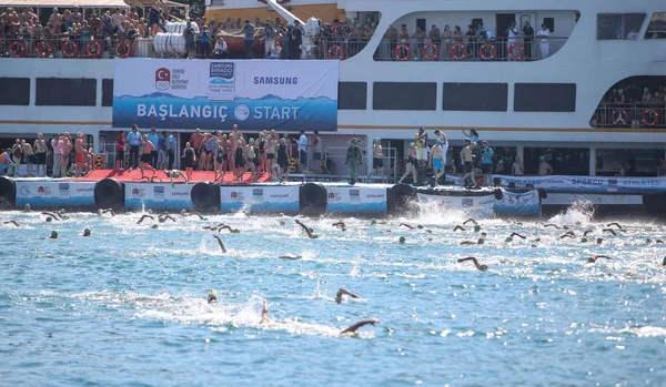 Samsung Bosphorus Cross Continental Swimming Competition 2017 — Stock Photo, Image