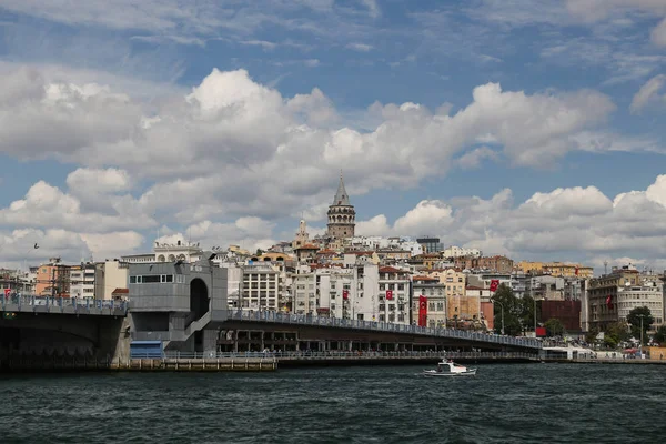 Galata Bridge and Galat Tower in Istanbul City — Stock Photo, Image