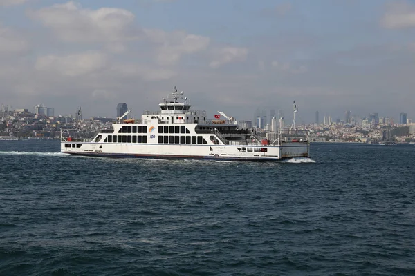 Ferry em Istambul — Fotografia de Stock