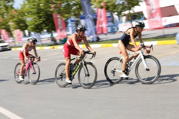 Istanbul Beylikdüzü Etu triatlon Avrupa Kupası 2017 — Stok fotoğraf