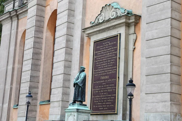 Statua dello scrittore Olaus Petri a Storkyrkan, Stoccolma — Foto Stock