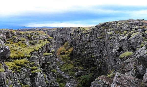 Valle en el Parque Nacional Thingvellir, suroeste de Islandia —  Fotos de Stock
