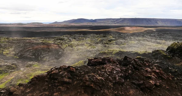 Ladang lava Leirhnjukur di Islandia — Stok Foto