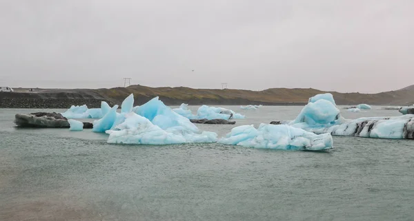 Ledovce v Jokulsarlon ledové říční laguně, Island — Stock fotografie