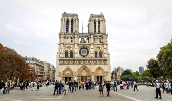 Notre-Dame von Paris — Stockfoto