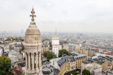 Sacre Coeur Bazilikası'na görünümünden Paris