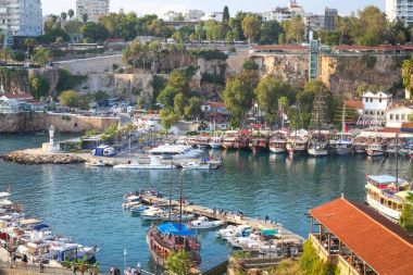 Antalya Limanı, Türkiye'de tekneler
