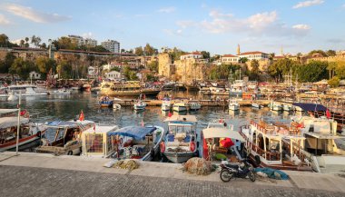 Antalya Limanı, Türkiye'de tekneler